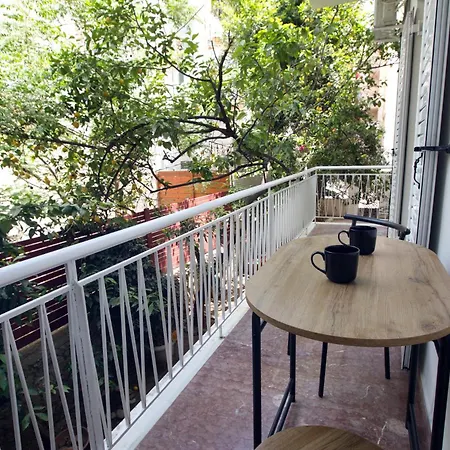 Libra In 公寓 纳夫普利翁